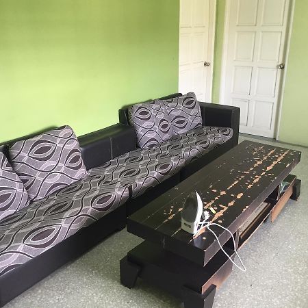 Apple Boutique Homestay Kuantan Exterior foto
